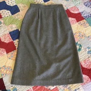 Pant-her wool blend pencil skirt with pockets.
